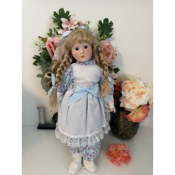 Porcelain Doll Blond Braids Hair Floral Print & White Lace Dress 16\